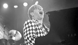 Elton-0135-Web.jpg